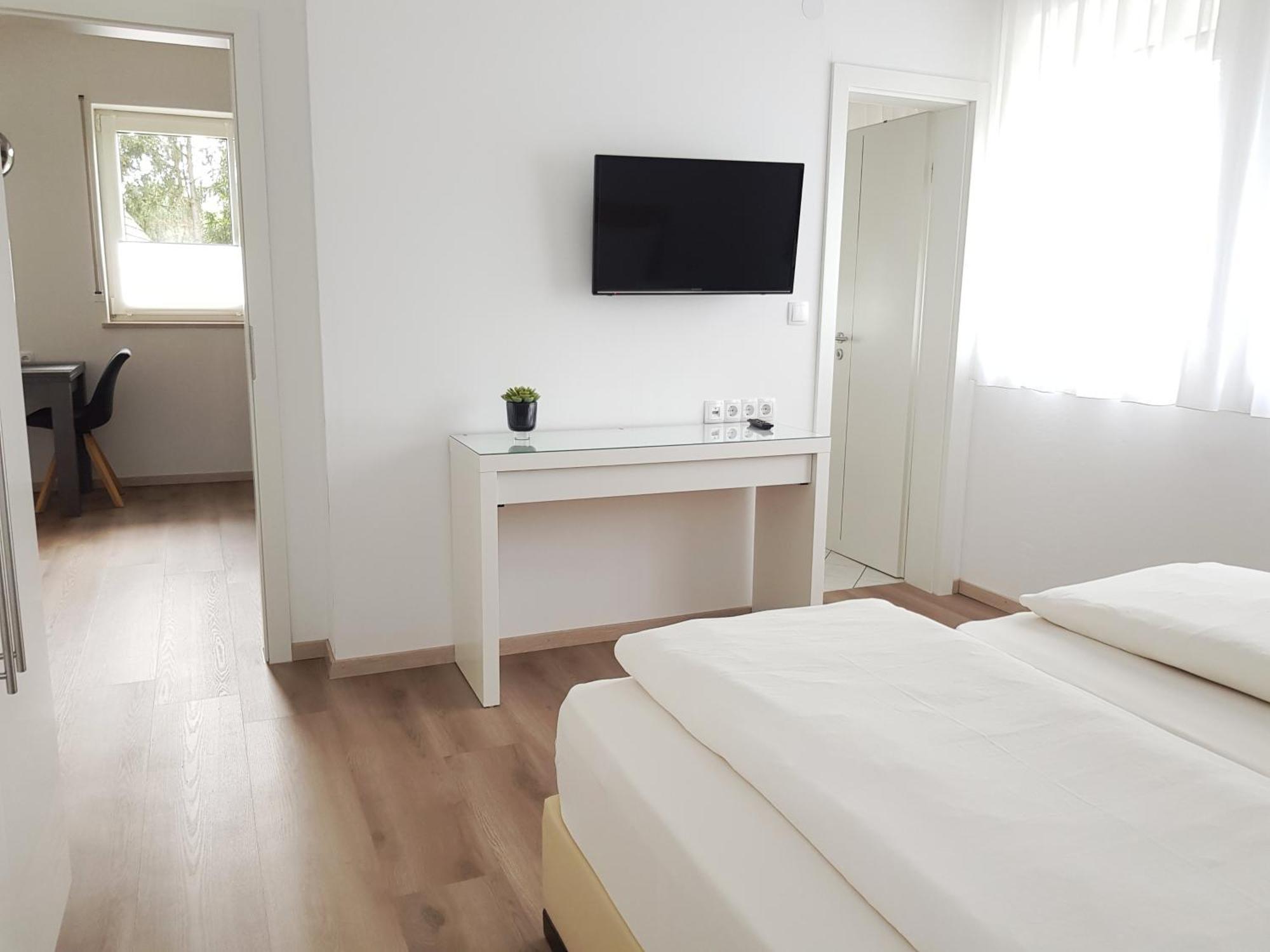 Hotel-Garni 'Zum Weinkrug' Sommerhausen Bilik gambar